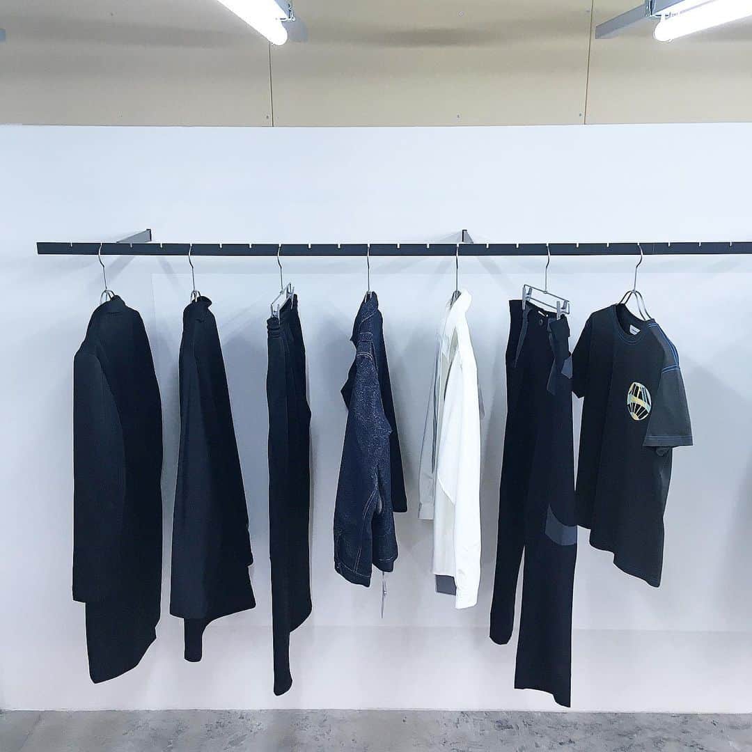 のインスタグラム：「20SS KIKO KOSTADINOV 00082020 “ TULCEA 189/965 “ 1st Delivery has arrived at ELIMINATOR. . #kikokostadinov #workwear #work #uniform #sports #outdoor #uk #ss20 #ss20collection #20ss #00082020 #tulcea189/965 #newcollection #affix #affixworks #function #eliminator #tokyo #daikanyama #20thanniversary #asicsxkikokostadinov #collaboration」