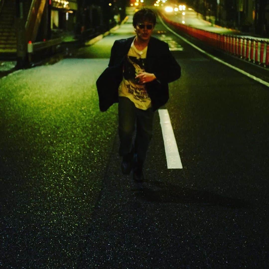 富田健太郎さんのインスタグラム写真 - (富田健太郎Instagram)「「来世ではちゃんとします」 第5話テレビ東京にて深夜1時35分〜です。 お楽しみに！  躍動感でアピール」2月5日 18時08分 - kentaro_tomita_