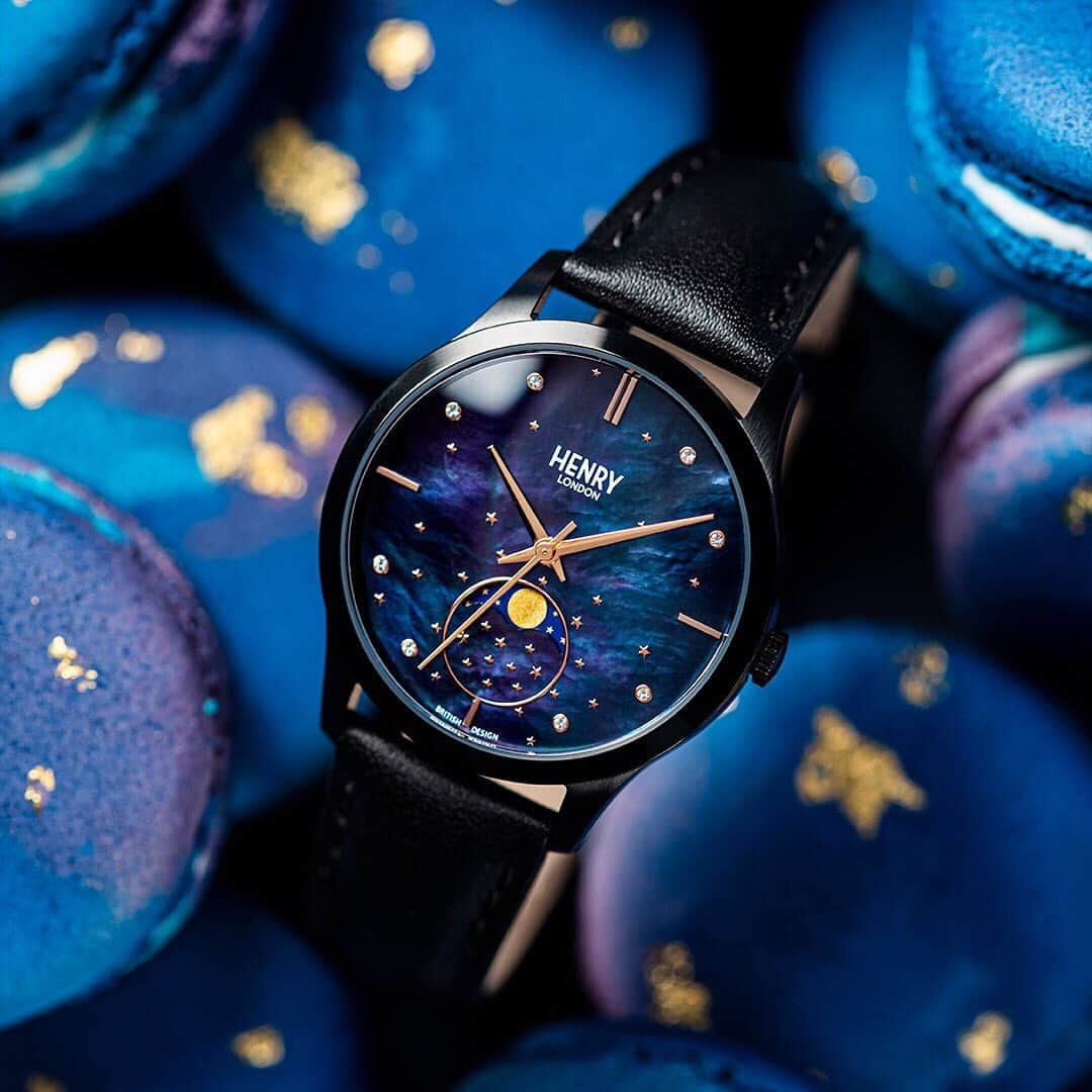 Henry London Official page of Britishさんのインスタグラム写真 - (Henry London Official page of BritishInstagram)「Feeling starry-eyed over our Midnight Mother of Pearl Moonphase? Check out our competition where you could win 2 Moonphase watches of your choice plus these bespoke magical macaroons from @ohlalaltd and more! ✨ . . . #henrylondon #henrywatches #womenswatches #womensfashion #london #britishdesign #britishbrand #moonphase #moonphasewatch #watchmovement #cosmic #watchmaker #instawatch #horology #midnight #moonlight #watchaddict #calendarwatch #stationery #accessories #moon #celestial #giveaway #competition #star #astrology #astrologersofinstagram #win #goodvibes #watchoftheday」2月5日 18時48分 - henrywatches