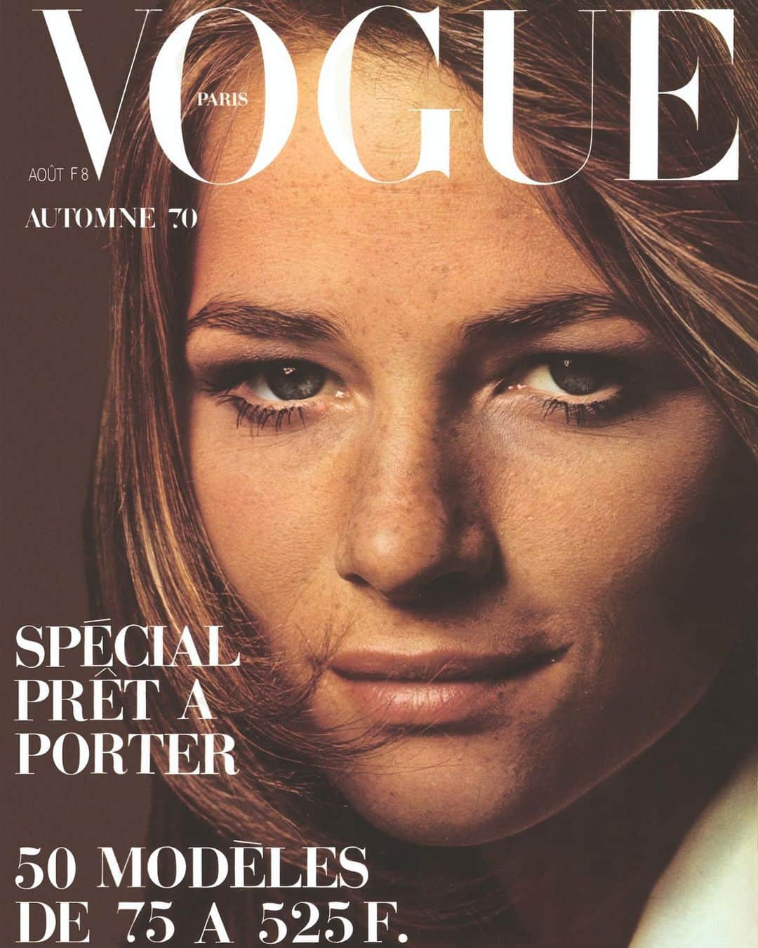 Vogue Parisさんのインスタグラム写真 - (Vogue ParisInstagram)「Happy birthday to the English actress and icon of the Swinging Sixties, Charlotte Rampling. Throwing back to her Vogue Paris cover in August 1970 shot by Jeanloup Sieff #VintageVogue #CharlotteRampling #JeanloupSieff」2月5日 19時54分 - voguefrance