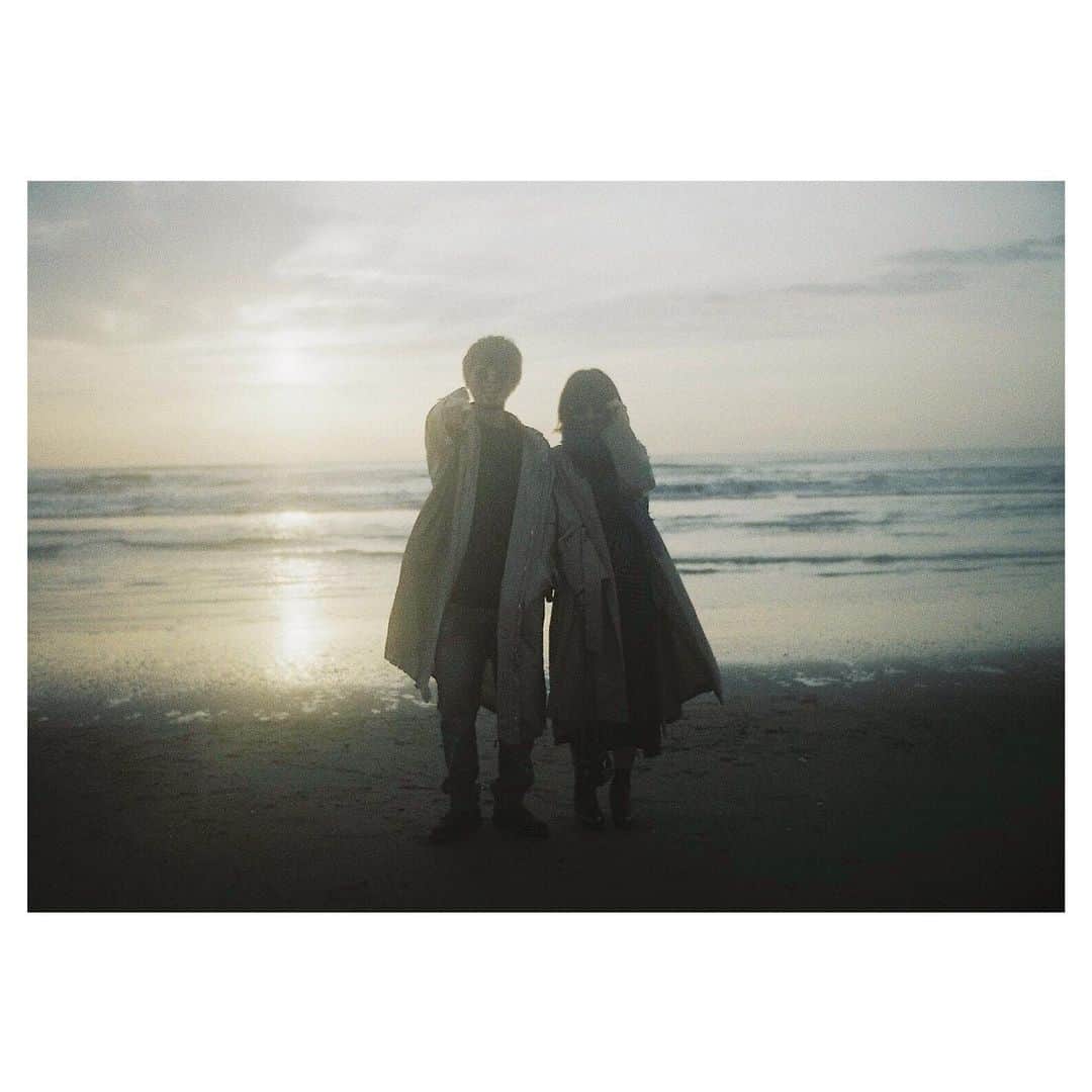 bambiflexのインスタグラム：「#film #onfilm #ishootfilm #filmisnotdead #film_com #film_jp #into_the_screen #igersjp #instagramjapan #filmphotography #analog #analoguefeatures #analoguefilm #analoguepeople #analogue_people #theanalogclub #as_archive #vague_memories #フィルム #フィルムカメラ #フィルム写真 #exakta #35mmfilm」