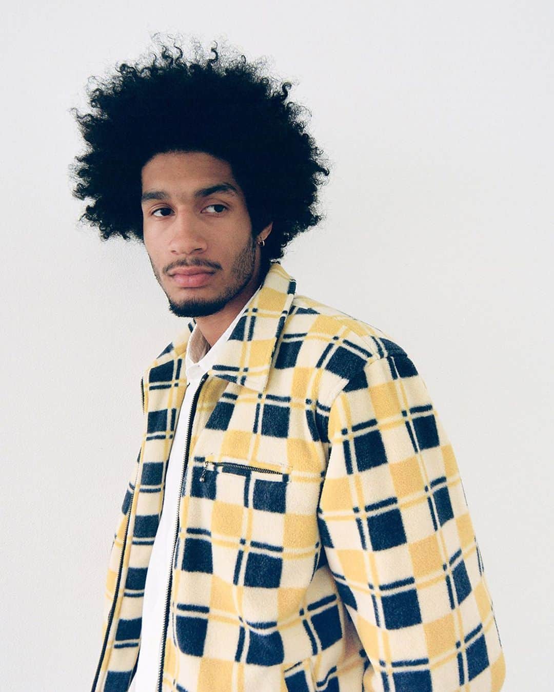 HYPEBEASTさんのインスタグラム写真 - (HYPEBEASTInstagram)「@hypebeaststyle: @stussy is serving up a wide array of warm-weather looks for its Spring 2020 collection encompassing plenty of comfort-minded textiles and bold patterns for men and women. Get a closer look at the brand's latest assemblage of goods by visiting the link in bio.⁠⠀ Photo: Stüssy」2月6日 6時50分 - hypebeast