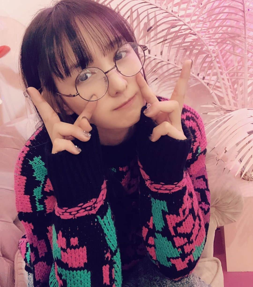 道江幸子さんのインスタグラム写真 - (道江幸子Instagram)「おやすみ🌙⭐﻿ ﻿ ﻿ ﻿ ﻿ ﻿ ﻿ ﻿ #👓 #👓🕶👓 #メガネ女子 #メガネ #メガネコーデ #メガネ好き #眼鏡 #眼鏡女子 #眼鏡市場 #眼鏡好き #shibuya109 #渋谷109 #黒縁眼鏡 #めがね女子 #めがね #めがねコーデ #ロングヘア #さらさらヘアー #109 #眼镜 #黑框眼镜 #owndays #taiwan #taipei #china #ポートレート #gn #おやすみ #おやすみなさい　#goodnight」2月5日 23時50分 - sachiko_michie