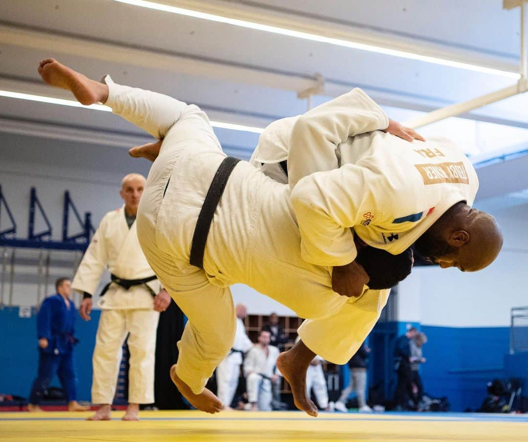 テディ・リネールさんのインスタグラム写真 - (テディ・リネールInstagram)「Répéter ses gammes, encore et toujours 🔁👊🏾 #JudoParis #AccorHotelsArena • • • 📸 @philippe.millereau」2月6日 2時45分 - teddyriner