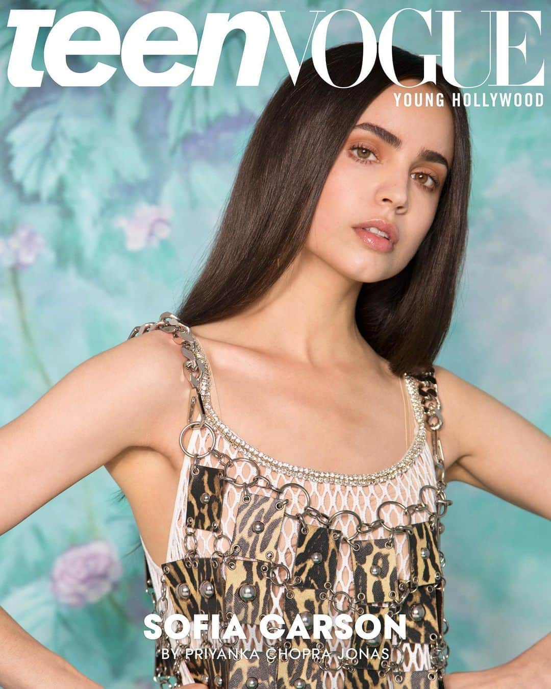 ソフィア・カーソンさんのインスタグラム写真 - (ソフィア・カーソンInstagram)「My Teen Vogue Cover, “Sofia Carson by Priyanka Chopra Jonas”🥀 Be still my heart.  Proud to be a part of @teenvogue’s Young Hollywood Class of 2020, “diverse, dynamic & incredible talented stars interviewed by Hollywood giants.” Thank you from the bottom of my heart teen vogue & the force that is @lpeopleswagner. My deepest admiration & gratitude for you Priyanka @priyankachopra. #tvyounghollywood」2月6日 2時46分 - sofiacarson