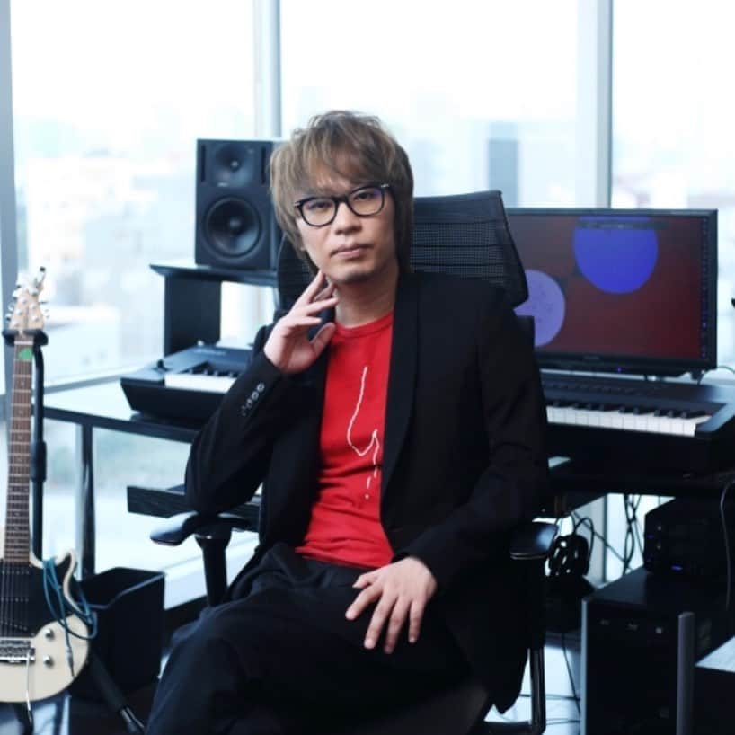菅野祐悟のインスタグラム：「#ライブドアーニュース 様に取材していただいたときの記事です。少し前の記事ですが、せっかくなのでインスタでもシェアさせていただきますm(__)m  少し長いのでお時間あるときにでものぞいてやって下さいませ。 ↓  https://news.livedoor.com/lite/article_detail/17067238/  #livedoornews  #jojo  #ジョジョの奇妙な冒険  #psychopass  #サイコパス #忍者バットマン  #ガンダム  #gundam  #gレコ  #mozu  #作曲  #作曲家  #composer  #composition」