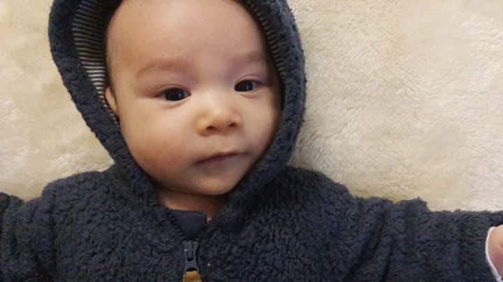 テイラー鈴木のインスタグラム：「🐻💙」