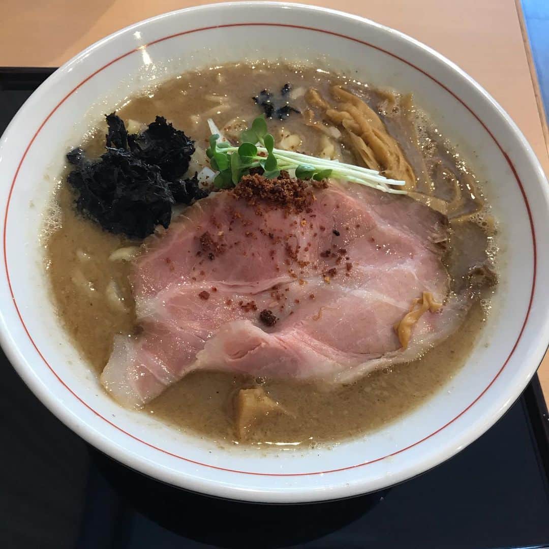 本坊元児のグルメインスタ