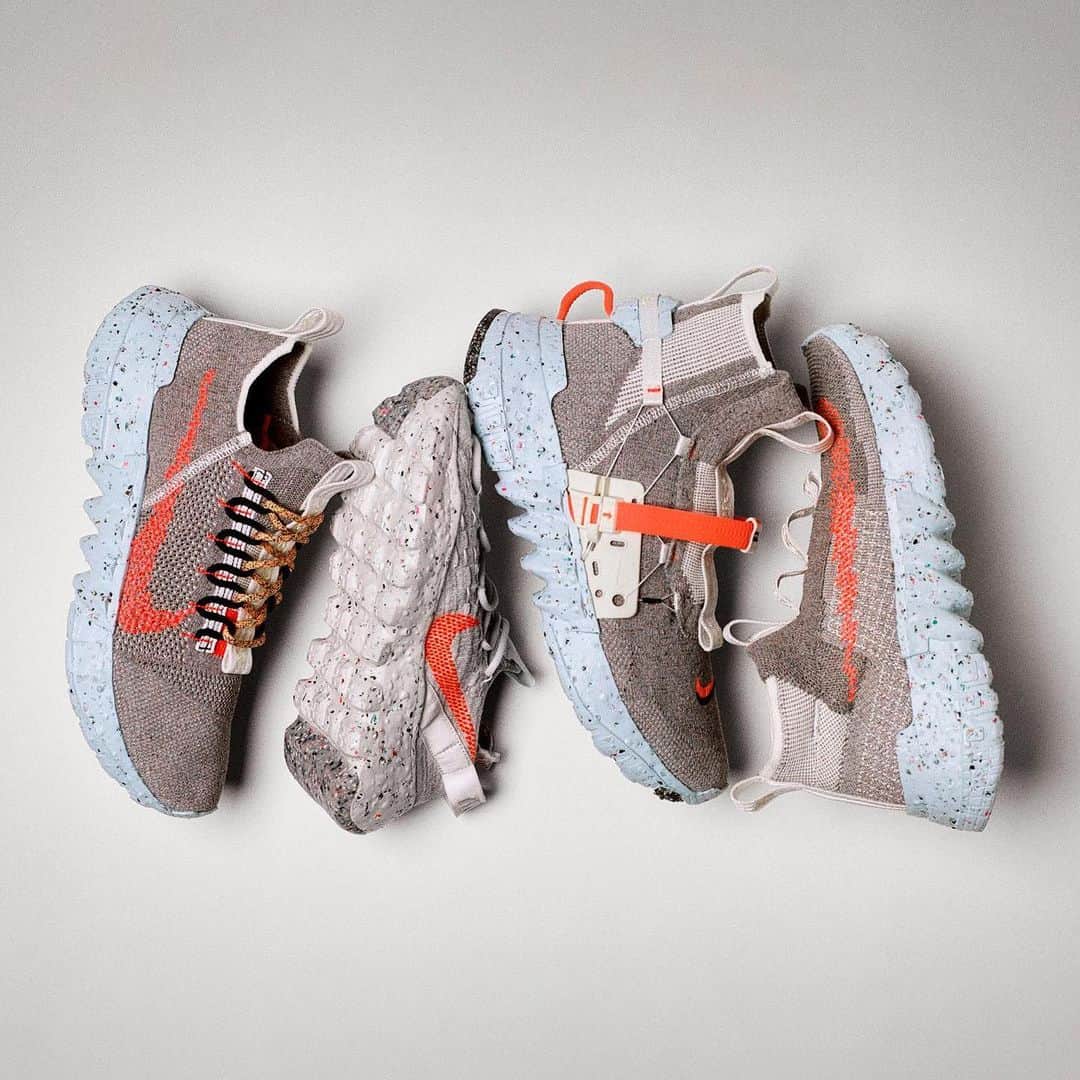 HYPEBEASTさんのインスタグラム写真 - (HYPEBEASTInstagram)「@hypebeastkicks: @nike is preparing to debut a sustainable Space Hippie collection making the brand's lowest carbon footprint score yet. Debuting in wolf grey with orange and powder blue or grey accents, at least 85% of each Space Hippie shoe is constructed from a special Flyknit variation dubbed rPoly, an eco-friendly material made from recycled plastic bottles plus T-shirt and yarn scraps. Get more info on the shoes by hitting the link in bio.⁠⠀ Photo: Nike」2月6日 16時11分 - hypebeast