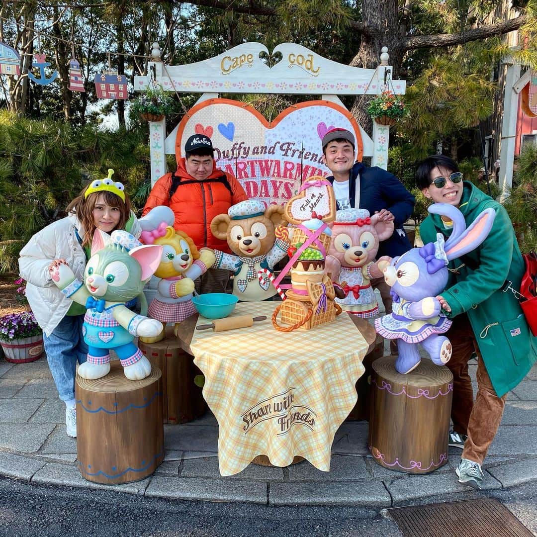 青木泰寛のインスタグラム：「はじめまして！ 『SEKAI NO OWARI』です！  #最短でさいたまスーパーアリーナ #アルバム作成中かも #それよりもクラフトビール飲み比べ #中本お腹やられての  #もめもめもーめ」