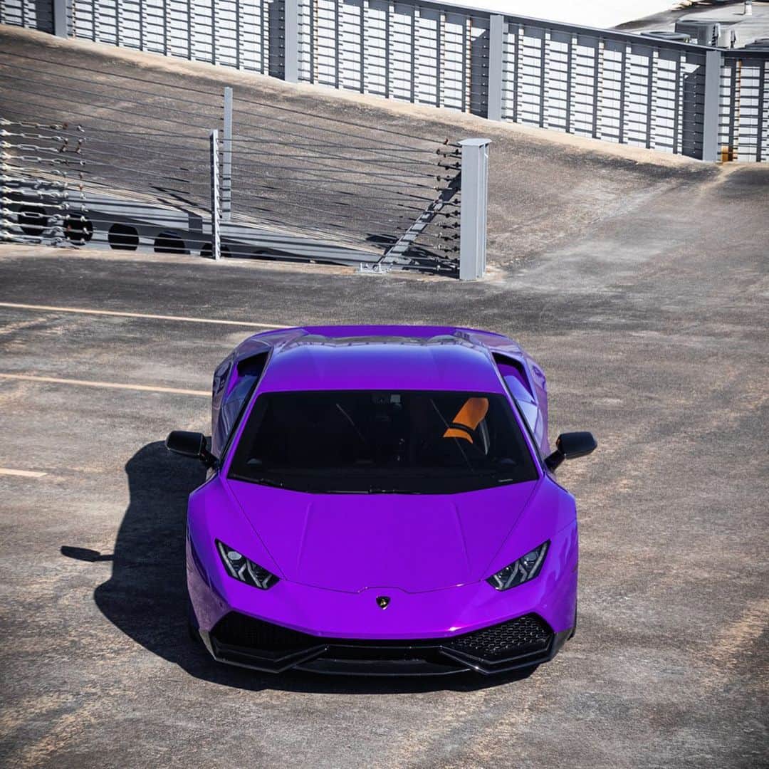 CarsWithoutLimitsさんのインスタグラム写真 - (CarsWithoutLimitsInstagram)「Lamborghini Huracan 😈 Owner @theamericankhalifa  Photo @supercarcam  #carswithoutlimits #lamborghini」2月6日 10時22分 - carswithoutlimits
