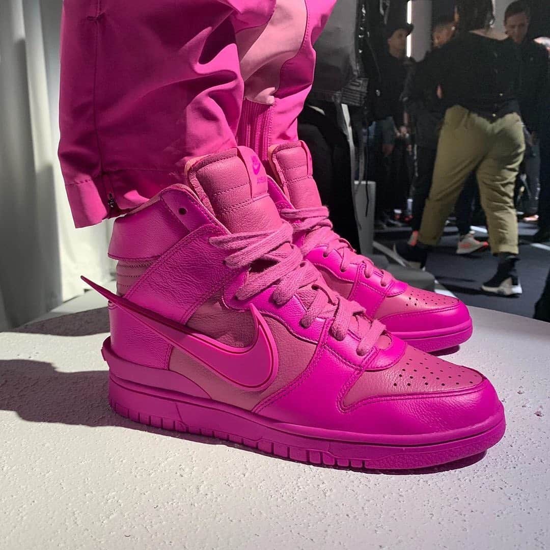 HYPEBEASTさんのインスタグラム写真 - (HYPEBEASTInstagram)「@hypebeastkicks: Take a look at the latest sneakers from @nike, unveiled during its #NikeForum2020 at #NYFW. On display were collaborations with @ambush_official, @matthewmwilliams, @sacaiofficial and more.⁠ Head to our IG Story to view more from the event.  Photo: Robert Marshall Jr./HYPEBEAST」2月6日 11時06分 - hypebeast