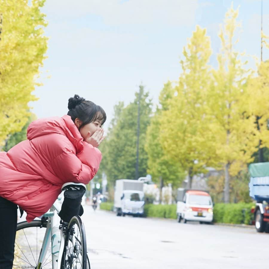 鈴木聖奈さんのインスタグラム写真 - (鈴木聖奈Instagram)「＊ @bianchibicycles  @bianchijapan ＊ @rodeocrowns_official  @hm  @karhuofficial ＊ #ロードバイク #ロードバイク女子 #ロードバイク初心者 #ポタリング #ゆるポタ#ビアンキ #チェレステ #ミニベロ #風景 #お散歩 #自然 #撮影 #自転車 #自転車女子 #ロードバイクのある風景 #ロードバイクのある生活  #ビアンキ女子  #お団子ヘア#ロングヘア #ヘアアレンジ  #スポーツウェア #スポーツ女子 #bianchibikes #bicycles #bianchi #birdy #bike #trek #cycling #cyclist」2月6日 12時01分 - seina.suzuki