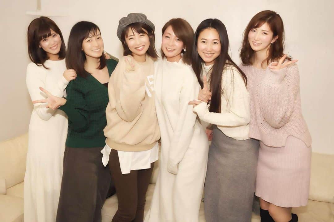 相川友希のインスタグラム：「パチファン新年会♡ #いつもありがとう　#パチンコ　#スロット　#番組　#パチファン　#8年目　#なおちゃん会　#今年も集まれた　#共演者　#グラビアアイドル　#タレント　#ニンニン　#麻雀　#youtuber #ゴルフ  これからもパチファンよろしくお願いします♡」