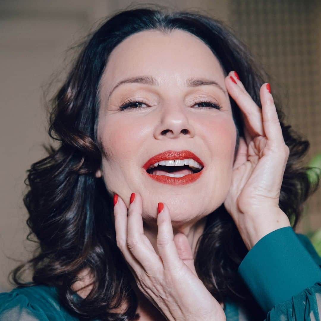 ニューヨーク・タイムズさんのインスタグラム写真 - (ニューヨーク・タイムズInstagram)「Fran Drescher, once America's eccentric TV nanny, is back with the new NBC sitcom @nbcindebted, young fans like @iamcardib, an arsenal of GIFs and a Broadway musical on the way. "I'm kind of an influencer," she said. Kids who grew up watching “The Nanny” are now Nanny Fine’s age, old enough to properly covet her closet and cultivate a newfound respect for her persona: The @whatfranwore account catalogs classic “Nanny” outfits, and @thenannyart pairs them with contemporary art pieces. For more on @officialfrandrescher’s passage into the cool-aunt persona for her legions of millennial fans, tap the link in our bio. @celestesloman took this photo.」2月6日 12時31分 - nytimes