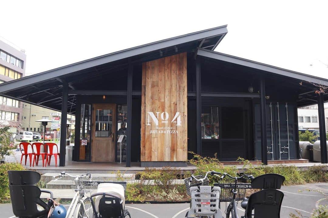 石井輝明のグルメインスタ