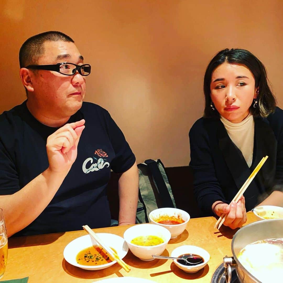 山本圭壱さんのインスタグラム写真 - (山本圭壱Instagram)「こんなお食事会でした。 山ちゃんとサリナちゃんとぐっちょんとアッキーナとカワムー。 めちゃイケの話しあり結婚の話しありYouTubeの話しありなんでもありでした。 #山本圭壱 #サリナ #はまぐちまさる  #アッキーナ #川村エミコ」2月6日 15時21分 - yamamogt
