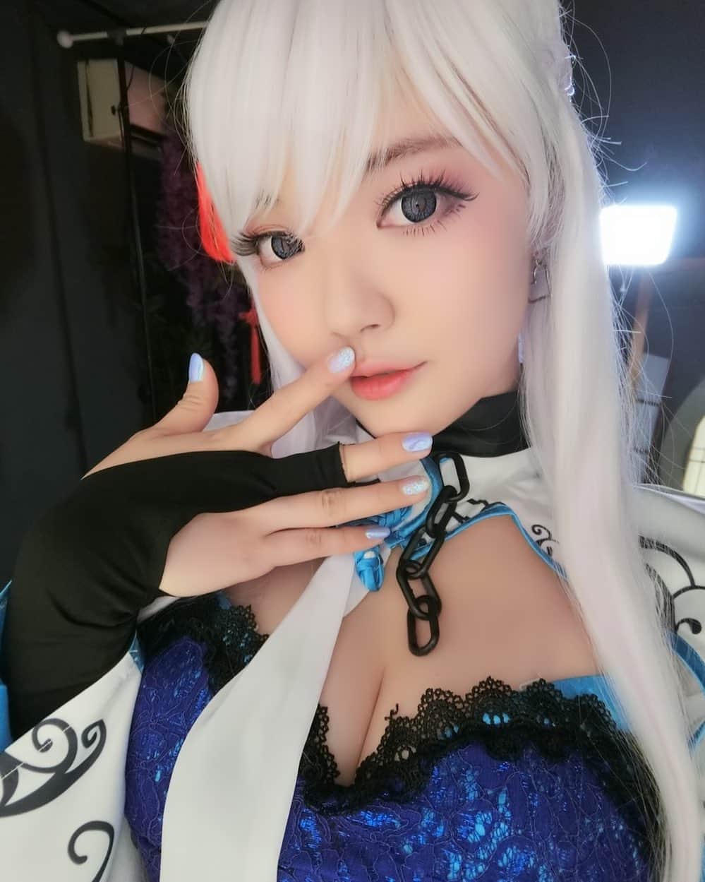 YingTzeさんのインスタグラム写真 - (YingTzeInstagram)「Got my nails painted to match my cosplay today ! 🥰❤️ _ Do you know this character ?  New waifu from Azur Lane unlocked !! ❤️ _ #blessed #azurlane #azurlanecosplay」2月6日 15時34分 - yingtze