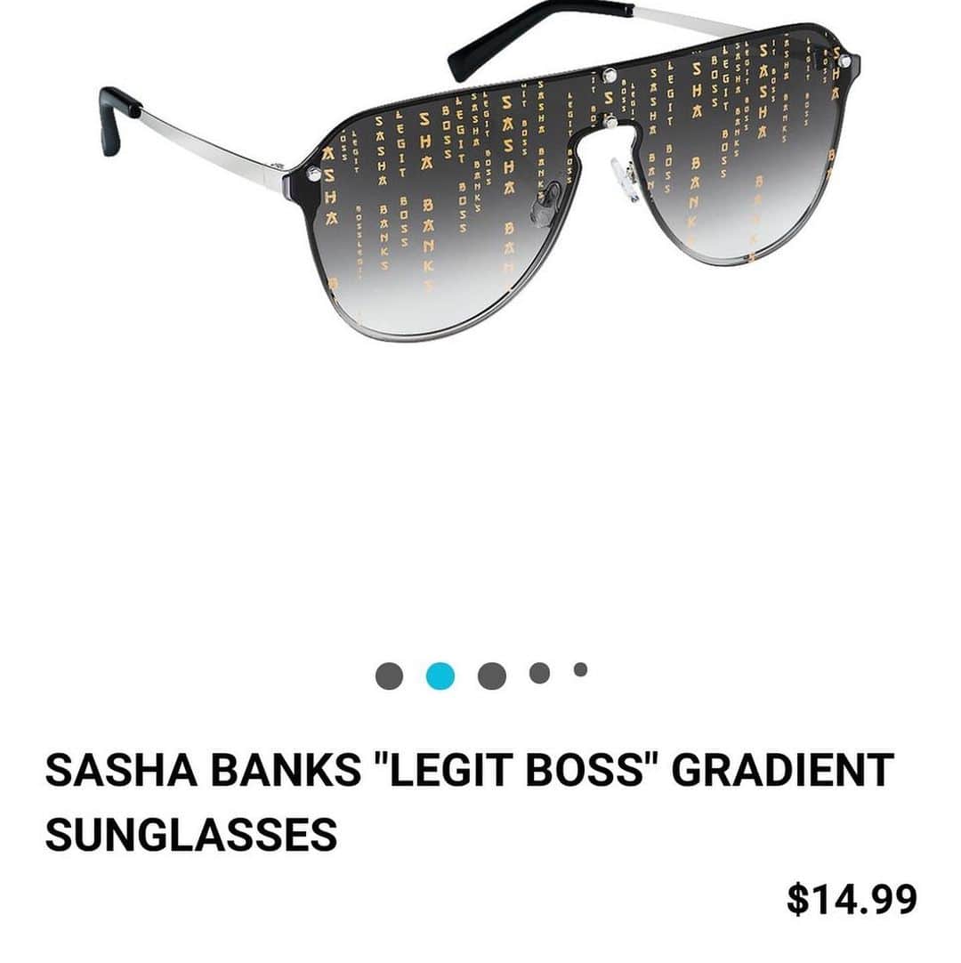 サシャ・バンクスさんのインスタグラム写真 - (サシャ・バンクスInstagram)「New legit Boss glasses! Available @wweshop order your pair now!!」2月7日 1時20分 - themercedesvarnado