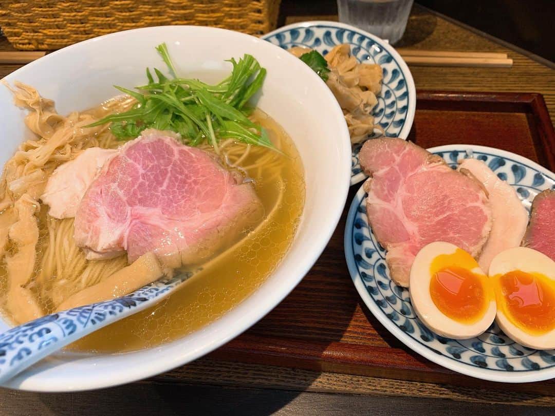 しみけんのグルメインスタ