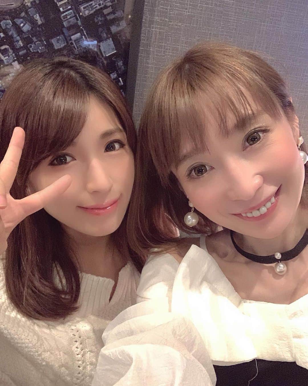星野ナミのインスタグラム：「久しぶりのままと♡☺️ 3年先まで予約いっぱいというお店へ✨どれも美味しすぎて幸せな時間でした🍷」