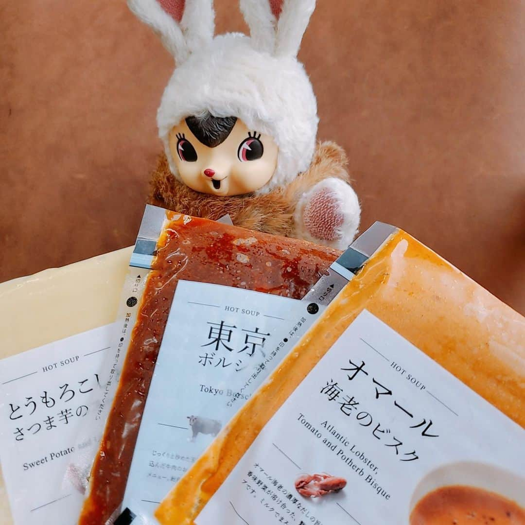 エチカさんのインスタグラム写真 - (エチカInstagram)「. もうすぐバレンタインだね💝 チョコもいいけど、 まだ寒いから、 エチカはスープを自分にプレゼントしたよ🌟 どれもおいしそうで悩んじゃう〜！！ . #チンするだけ #エチカでもできました #ホットなバレンタイン . ------------------------------ 店舗名：Soup Stock Tokyo Echika表参道店 池袋店 商品名：冷凍スープ 価格：525円（税込）〜 ------------------------------ . . #エチカ #エチカの日常 #スープ #冷凍スープ #スープギフト #スープストックトーキョー #スープストック #ランチ #ランチタイム #ランチ部 #温活 #エチカ表参道 #表参道 #Echika #soup #soupgift #soupstocktokyo #soupstock #lunch #lunchtime #Echika表参道 #Omotesando」2月6日 18時33分 - echika_love