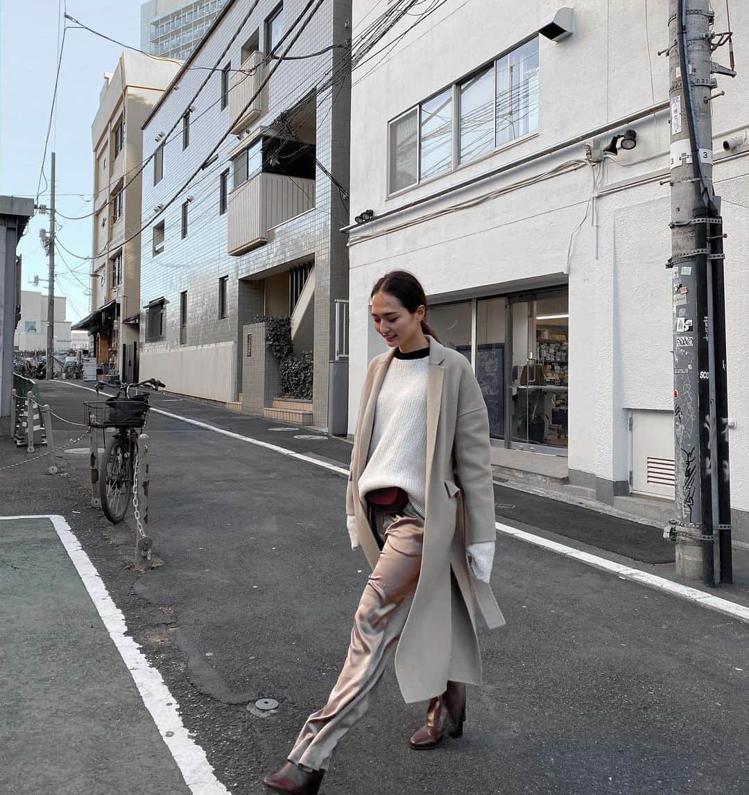 山賀琴子さんのインスタグラム写真 - (山賀琴子Instagram)「強風の中🌬」2月6日 18時51分 - kotokoyamaga