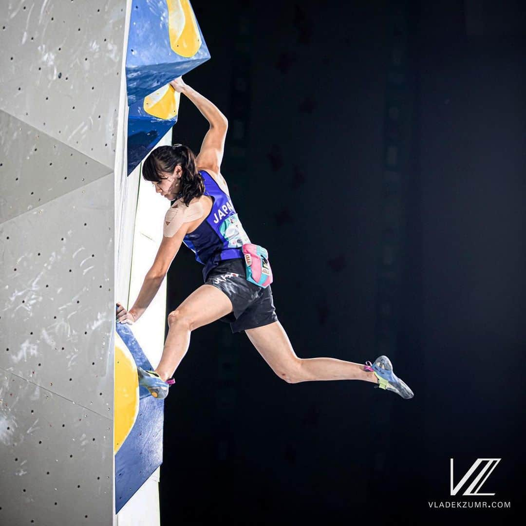 伊藤ふたばさんのインスタグラム写真 - (伊藤ふたばInstagram)「Bouldering Japan Cup will start the day after tomorrow✨ I hope make a good start this year🤞💪🔥 ・ #boulderingjapancup2020 #bouldering #climbing #ボルダリング #クライミング @au_official @denso_official @anessa_official_shiseido @thenorthfacejp @lasportivajp @newerajapan @tokyopowder @newhale_japan @thestonesession #jazzysport #岩泉ヨーグルト」2月6日 19時37分 - futaba_ito