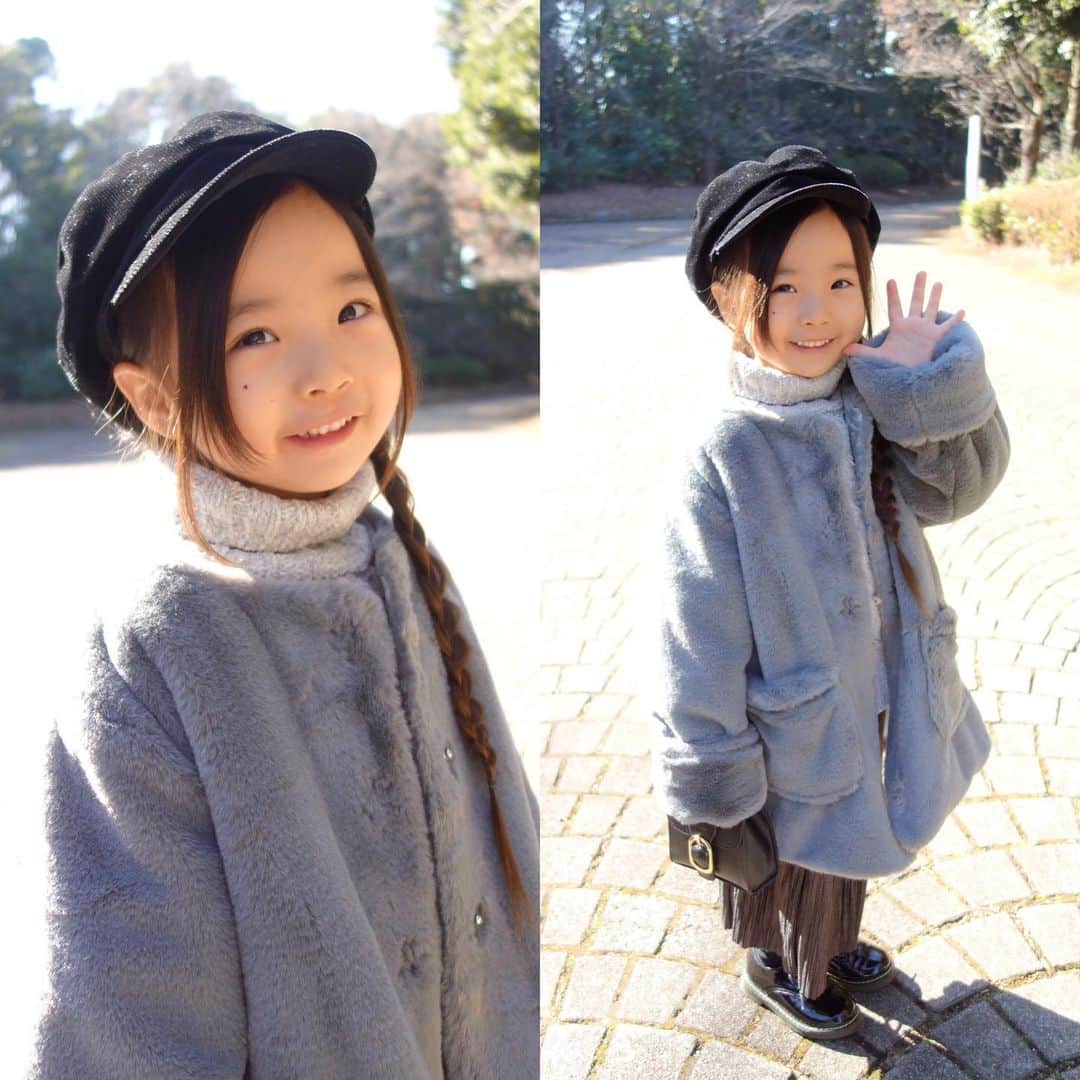 Saraさんのインスタグラム写真 - (SaraInstagram)「. coordinate♡ . グレーのファーコートで 女の子っぽく🐰🖤 . 髪型はエルサヘア❄️ 相変わらずアナ雪ブームが続いており、 ずーっと歌っています(笑)🎶 . コーデの詳細はプロフィールのURLに🔍 .  #ootd #kids #kids_japan #kids_japan_ootd #kjp_ootd #kidsfahion #kidscode #kidsootd #kidswear #jeanasiskids #キッズコーデ #キッズファッション #インスタキッズ #ファーコート #グレー #エルサヘア」2月6日 20時19分 - sarasara718