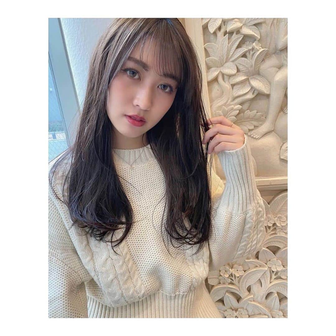 レアプロ【公式】のインスタグラム：「🌈﻿ ﻿ ～ Influencer PROFILE ～﻿ ﻿ 【ＩＤ】@i12100628﻿ 【名前】吉田いぶき﻿ 【住い】神戸﻿ 【年齢】18歳﻿ 【職業】学生﻿ 【趣味】カフェ巡り､映画鑑賞﻿ 【特技】料理､お菓子作り､ダンス﻿ 【自己PR】 普段はサロンモデルとして活動しています。 日々、自分磨きやダイエットに取り組んでいます✨Instagramを通して、もっと沢山の方々に知ってもらいたいです！宜しくお願い致します。﻿ 【得意ジャンル】﻿ 美容､メイク､ファッション､食､カフェ､撮影﻿ ﻿ ✂ーーーーーーーーーーーーーーーーーーー✂﻿ ﻿ 当アカウントでは、﻿ 毎日更新！を目指して﻿ “レアプロ美女”をアップしていきます👩‍💻✨﻿ ﻿ インスタグラマーとして頑張る﻿ 美女たちを『いいね』や『フォロー』で﻿ 応援お願い致します💕︎﻿ ﻿ コメントも随時募集中！﻿ ﻿ SNSで輝く女性が増えるよう﻿ チャンスと環境を提供する企業﻿ レアプロデュースがお送りしております🌈﻿ ﻿ ご覧になって頂き﻿ 誠にありがとうございます！！！﻿ ﻿ ✂ーーーーーーーーーーーーーーーーーーー✂﻿ ﻿ ◆◇ 姉妹アカウントのご紹介 ◇◆﻿ ﻿ ✅美女応援メディア﻿ 《 @rea.pro_2 》#レアプロ 🌈﻿ 女性インスタグラマーを応援＆掲載中！﻿ ﻿ ✅レアピーちゃん♀﻿ 《 @reapi_chan 》【レアプロ公式キャラ】﻿ アイドルひよこ🐥SNS頑張る人を応援中！﻿ ﻿ 🔹🔸🔹🔸🔹🔸🔹🔸🔹🔸🔹🔸🔹🔸﻿ ﻿ 『ググるよりタグる…!?』﻿ ﻿ イマドキ女子は､﻿ ハッシュタグ検索📲✨﻿ ﻿ 美女インフルエンサーによる﻿ SNSプロモーション🌈﻿ ﻿ #インフルエンサーマーケティング や﻿ #商品ブランディング をご検討中の企業様は﻿ 是非とも #レアプロ《@rea.pro》へ…!!!﻿ ﻿ お仕事のご相談やお見積りは﻿ 無料にてご対応させていただきます♪﻿ ﻿ 🔹🔸🔹🔸🔹🔸🔹🔸🔹🔸🔹🔸🔹🔸」