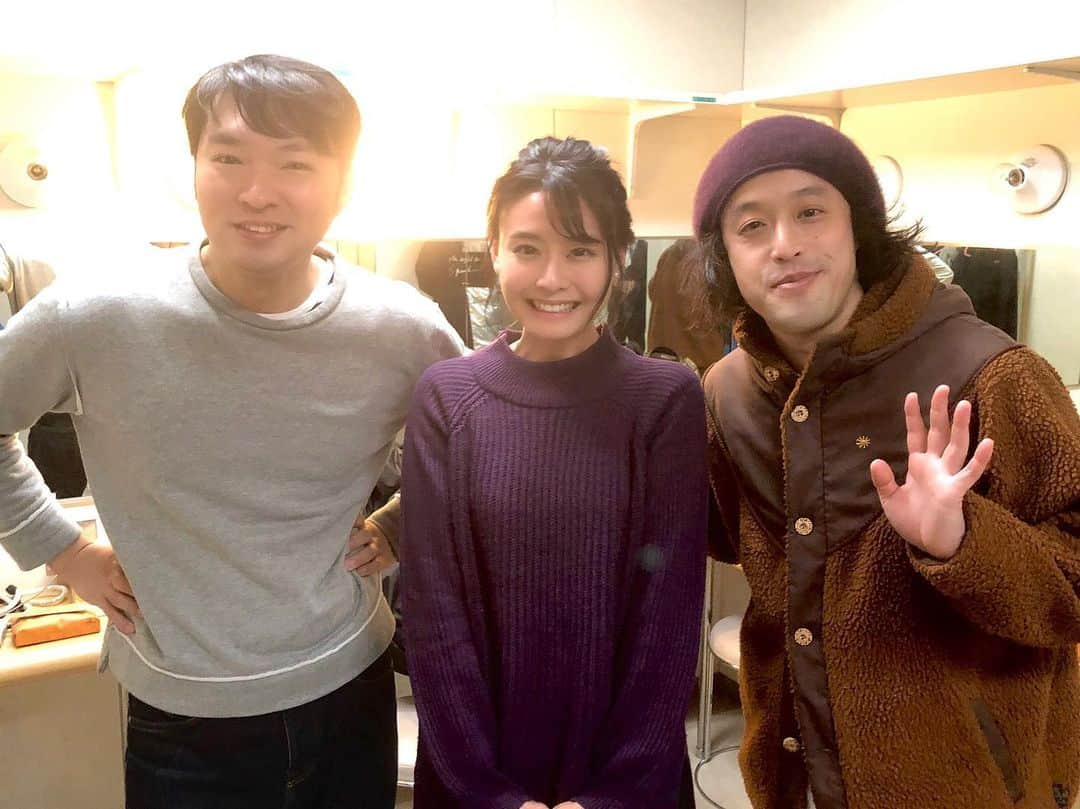 望木聡子さんのインスタグラム写真 - (望木聡子Instagram)「#エレ片 コント公演「#LoveLoveコントの人」 #ザキロバ スタッフと一緒に拝見しました☀️ たくさん笑ってパワーチャージできました！！！ ありがとうございました(*´꒳`*) . #エレキコミック #やついいちろう さん #今立進 さん #片桐仁 さん #ザキとロバ #ザキヤマ さんや #ロバート の皆さんにまた会いたい…！ #メーテレ #アナウンサー #望木聡子 #もっちー」2月6日 21時37分 - satoko_mochiki