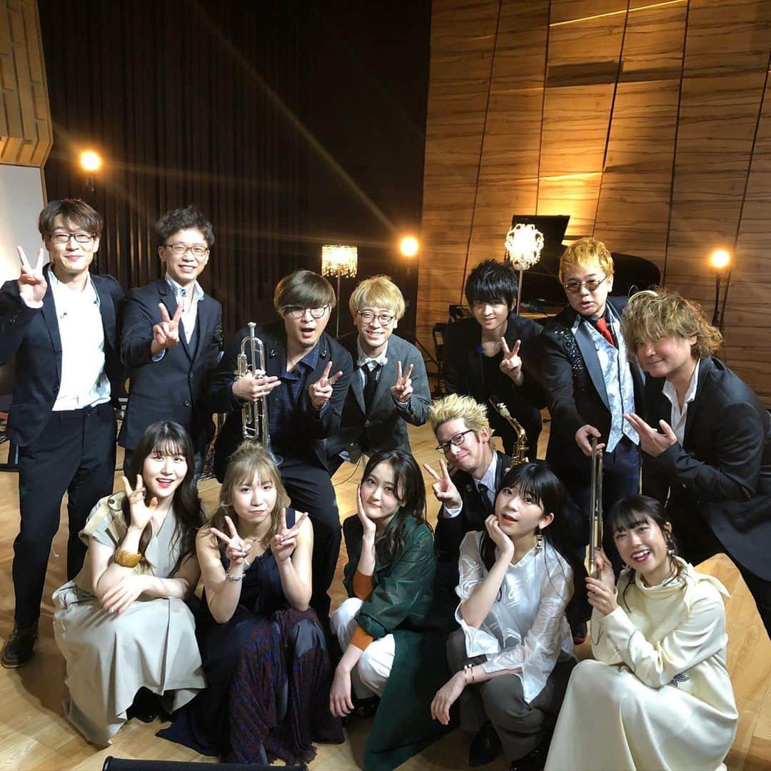 坂東慧のインスタグラム：「本日公開されたリトグリの新曲『STARTING OVER』Music Videoで叩いてます！是非見てください！楽しいですよ〜♪ #littlegleemonster  #リトグリ」