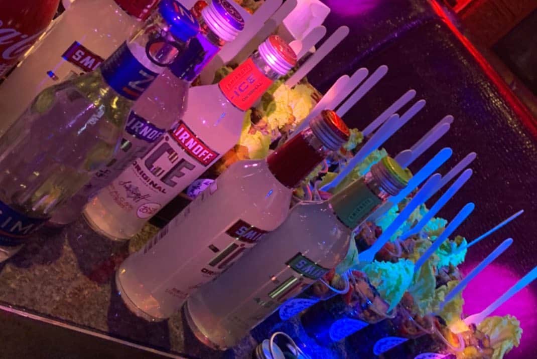 みなみりょうさんのインスタグラム写真 - (みなみりょうInstagram)「glafitの電動キックボード試乗会行ってきた☻ 20年振りにキックボード乗った笑。昔はほんと初期のやつね笑。 glafitの操作も簡単で乗りやすかった☻ カメラマンに @fukawadaichi いました笑 #tk#渋谷#glafit#glafitバイク#キックボード」2月6日 21時48分 - minamiryo1223