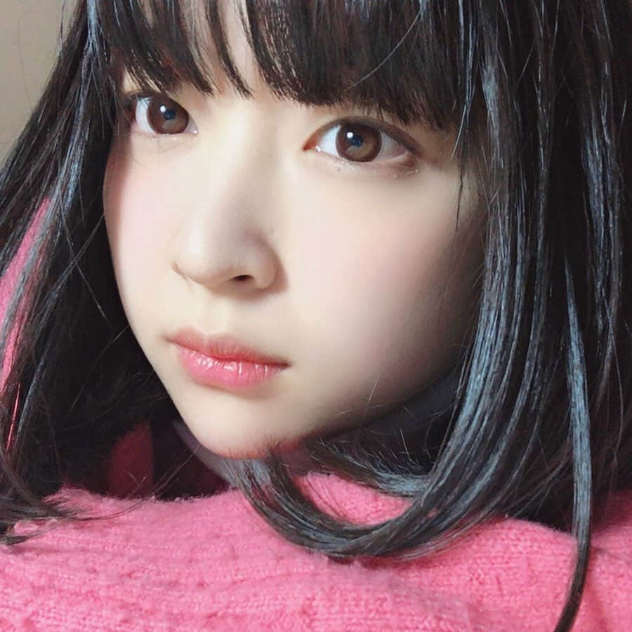 まるいるい（たまゆら学園）さんのインスタグラム写真 - (まるいるい（たまゆら学園）Instagram)「ㅤㅤㅤㅤㅤㅤㅤㅤㅤㅤㅤㅤㅤ メイクさんにメイクしてもらった☺︎ あれれ。私またこのセーター着てる☺︎ #吉本 #吉本坂46 #鼻の穴アップにしないでよ」2月6日 22時15分 - rui_tontokoton