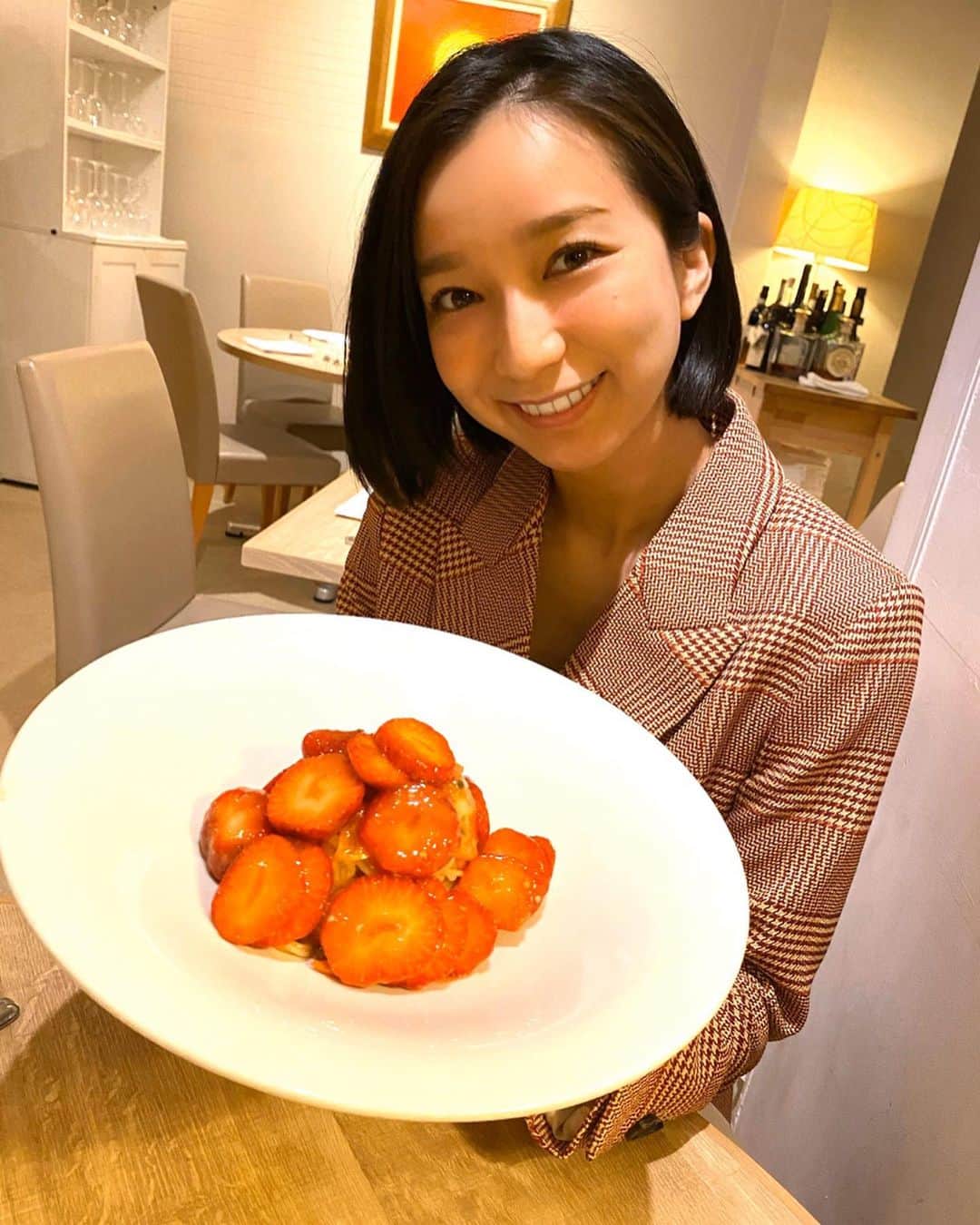 芹那のグルメインスタ