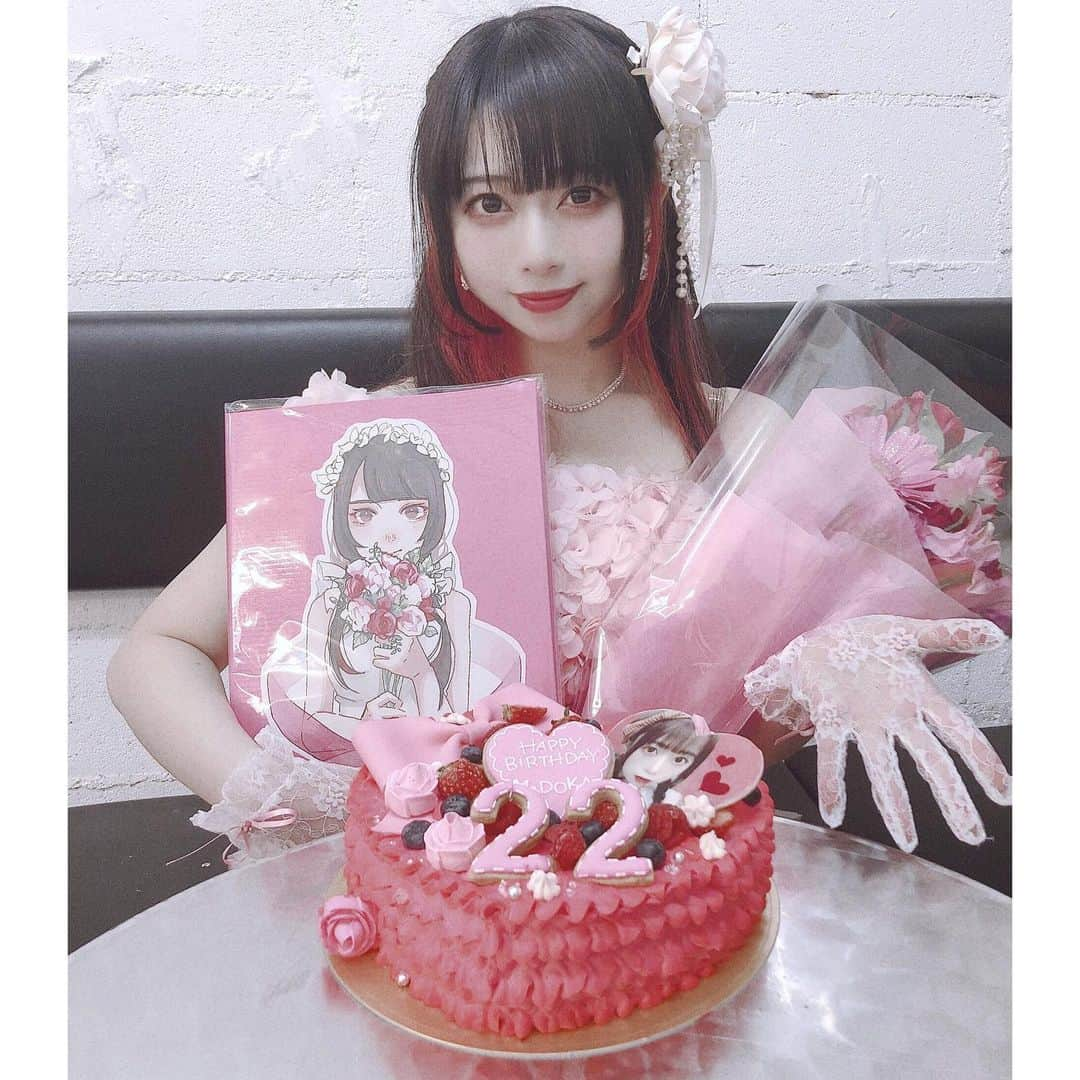 宇咲美まどかさんのインスタグラム写真 - (宇咲美まどかInstagram)「#happybirthday #birthdaycake #birthdaysurprise #birthdaycake #birthdaygirl」2月6日 23時03分 - __mdrin