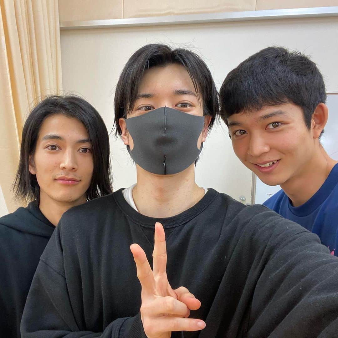 石賀和輝さんのインスタグラム写真 - (石賀和輝Instagram)「handsomeまでもうすぐ！！！」2月6日 23時21分 - kazuki__ishiga