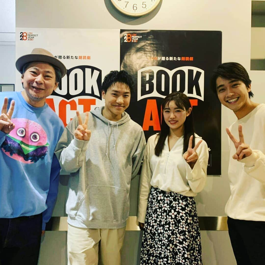 鈴木おさむさんのインスタグラム写真 - (鈴木おさむInstagram)「LDH BOOKACT日本青年館２日目。昼・小森隼×佐藤寛太×山口乃々華、夜・小森隼×八木将康×山口乃々華=芸人交換日記 いやー、二公演、まったく違って見えるからおもしろい！あと25公演！明日はお休み。土曜日は、芸人交換日記、中務裕太編に突入ー！」2月6日 23時24分 - osamuchan_suzuki