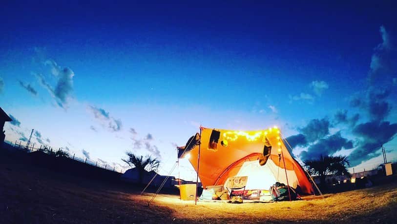 ダイスケさんのインスタグラム写真 - (ダイスケInstagram)「CHIBA CAMP‼︎ DANA DESIGN Nukus⛺️ #camp #テント設営 #旅 #NANGA #nataldesign #helinox」2月6日 23時31分 - daisukekatayama_official