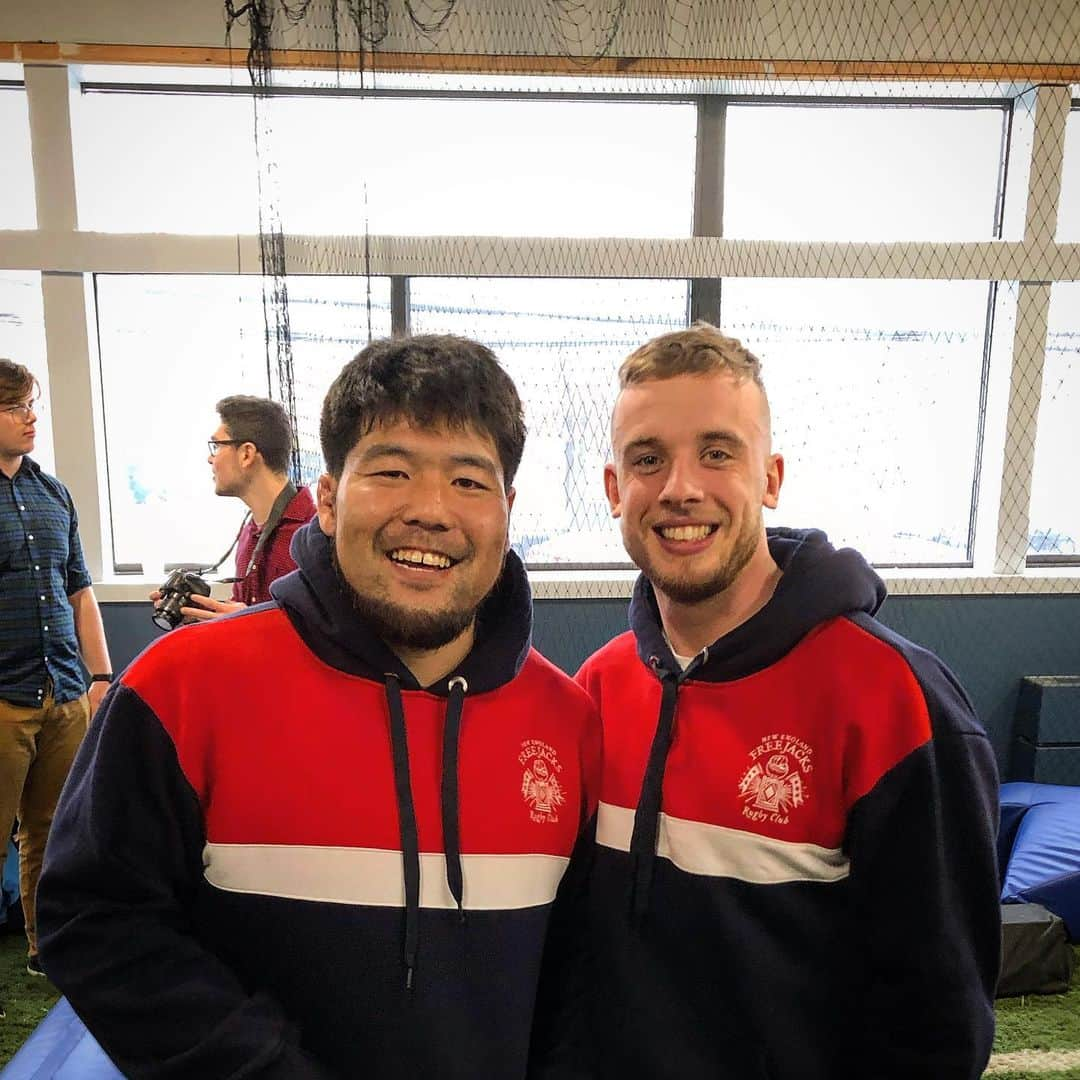 畠山健介さんのインスタグラム写真 - (畠山健介Instagram)「Thank you Wil (@willybevan )😊see you soon Bro  #ラグビー #rugby #Boston #ボストン #NewEngland #FreeJacks  #ニューイングランド #フリージャックス #MLR #MajorLeagueRugby #メジャーリーグラグビー  #LETSRIDE #IntoTheWoods #FreeJacks2020 #LightTheWay #渡米後の活動報告 #家ありハタケのボストンライフ #本物 #WillyBevan #Wil #Wales」2月7日 11時56分 - hatake03