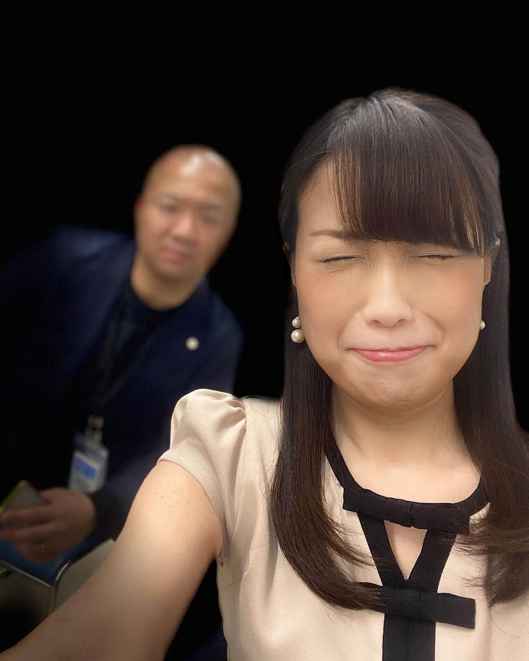 道岡桃子さんのインスタグラム写真 - (道岡桃子Instagram)「マネージャーさんが撮ってくれたのですが... . 最後の顔がナゾ🤣🤣 . iPhone11フル活用してます笑 . #スローモーション #スローモーション動画 #iPhone11 #iPhone11pro #iPhone #apple #アナウンサー衣装 #toccocloset #楽屋 #アナウンサー」2月7日 10時53分 - momoko_ana