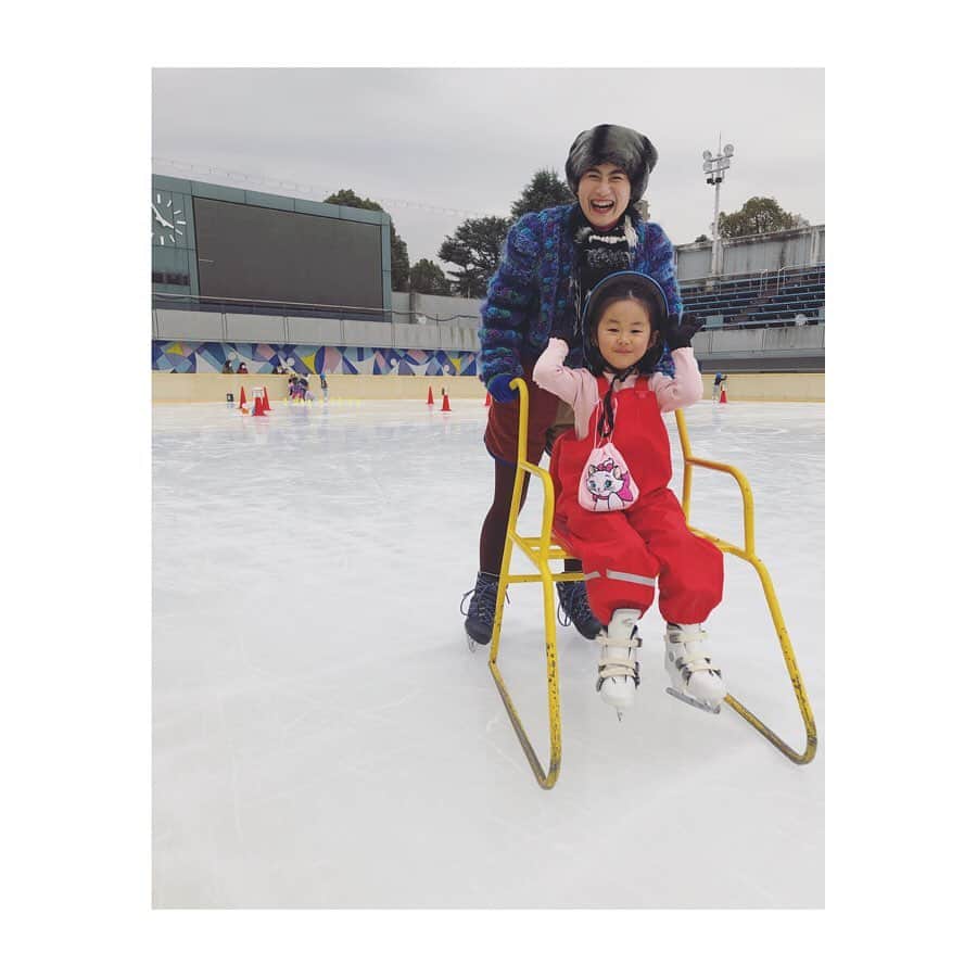 森千波さんのインスタグラム写真 - (森千波Instagram)「1/22 #iceskate ⛸⛸ #memories」2月7日 8時37分 - 1000wave