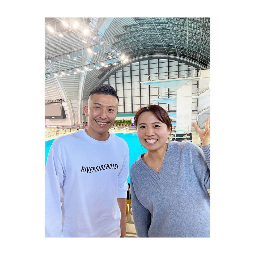 寺内健のインスタグラム：「代表選考会が行われている会場に、ロンドン五輪卓球女子団体銀メダリストの平野早矢香さんが @showsky.22 の応援に駆け付けてくれました。同じミキハウス所属として競技を越えてのお話は楽しく、喋り倒しました🗣 ありがとうございました！ - #diving #mikihouse #mikihousesportsclub #tabletennis #平野早矢香」
