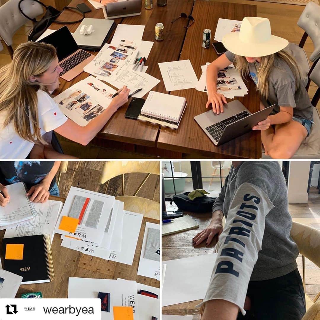 エリン・アンドリューズのインスタグラム：「#Repost @wearbyea #TBT - design meetings 🤩 Tell us what YOU want to WEAR for next season👇 #EveryWEAR #AnyWEAR」