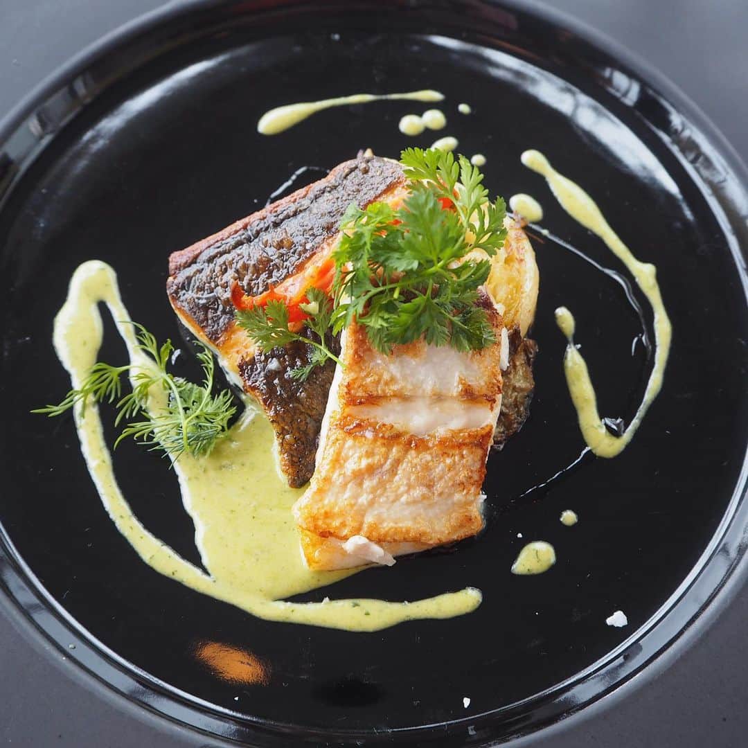 榮樹実のグルメインスタ