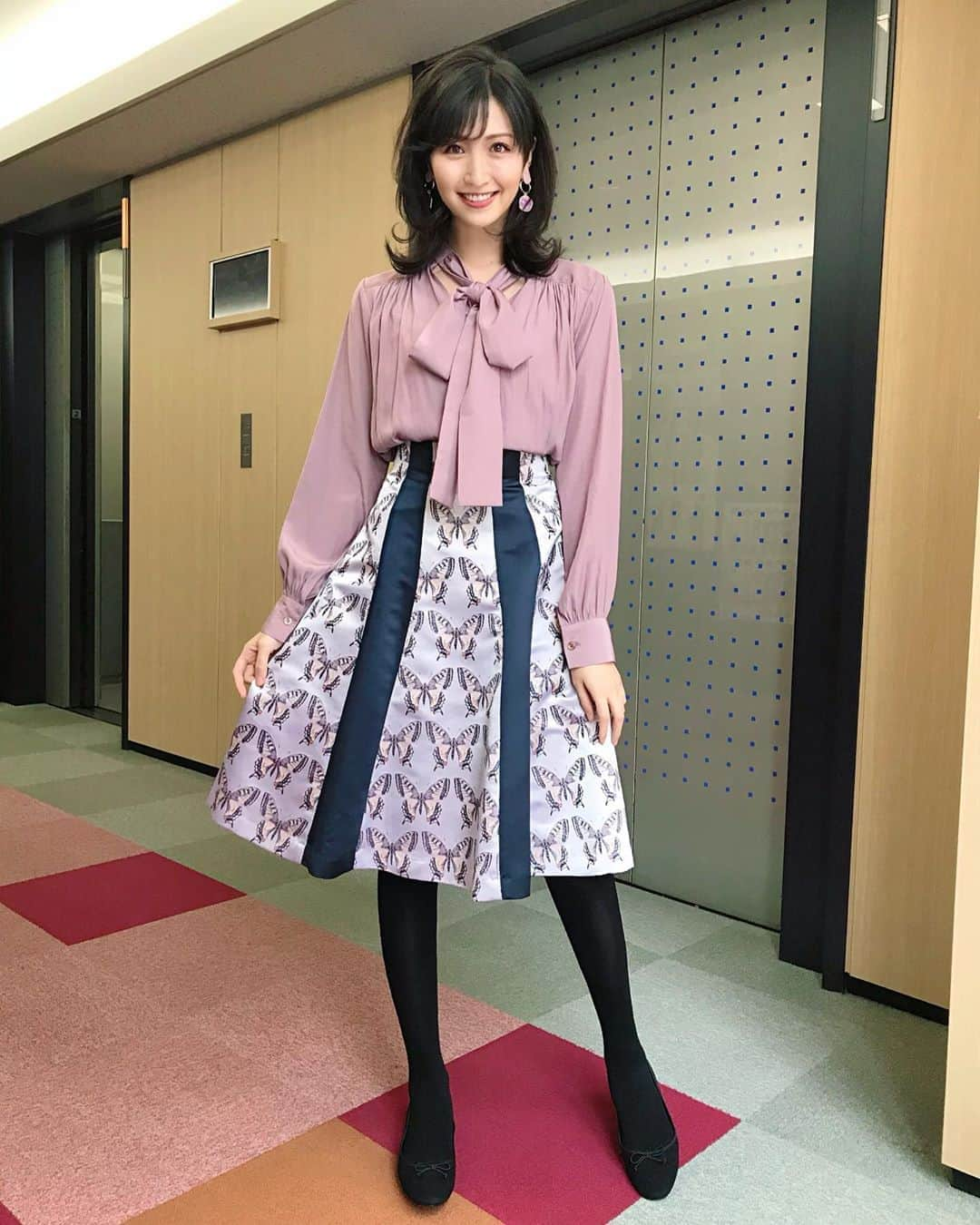 横山ルリカさんのインスタグラム写真 - (横山ルリカInstagram)「. #BSスーパーKEIBA の👗 . #tops #tonal #🎀🎀🎀 . #skirt #resyuryu #🦋🦋🦋 . @tonal_official @resyuryu_official . そして、2/9（日）BSフジ 15:00〜 【BSスーパーKEIBA】に出演させていただきます🏇 . ⭐️東京新聞杯 ⭐️きさらぎ賞 . をメインに展望します🌈 ぜひ、ご覧ください❣️ . #東京新聞杯 #きさらぎ賞」2月7日 20時38分 - rurika_yokoyama_official