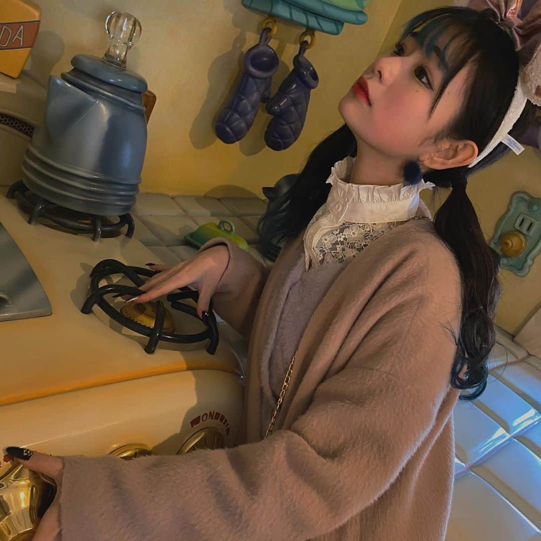 かれんのインスタグラム：「あちっ。 の図」