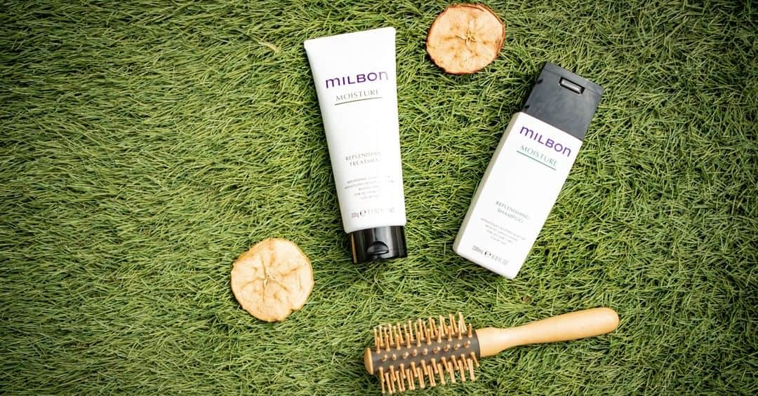 "milbon"（ミルボン）のインスタグラム：「Do you want to go through the dry winter days with gently moisturized hair? “MOISTURE” will reduce dryness and create fresh and healthy hair for you. With the refreshing fragrance reminiscent of fruits from tropical countries, feel the more enriched hair and a more enriched life. ＝＝＝＝＝＝＝＝＝＝ Milbon official account. WE provide worldwide stylist-trusted hair products. On this account, we share how stylists around the world use Milbon products. Check out their amazing techniques! ＝＝＝＝＝＝＝＝＝＝ #milbon #globalmilbon #milbonproducts #hairdesign #haircut #haircare #hairstyle #hairarrange #haircolor #hairproduct #hairsalon #beautysalon #hairdesigner #hairstylist #hairartist #hairgoals #hairproductjunkie #hairtransformation #hairart #hairideas #beauty #shampoo #hairtreatment #beautifulhair #moisture #silkyhair」