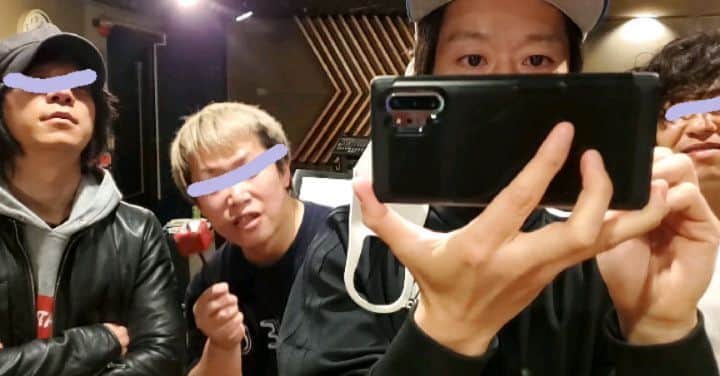 上中丈弥のインスタグラム：「いいリハでした。週末はフラカンとウルフルケイスケ先輩方に可愛がってもらって、週明けはHump Back後輩に可愛がって貰います。行くぜ中間管理職バンドマン！！ #イナ戦  #イナズマ戦隊 #フラワーカンパニーズ #ウルフルケイスケ #humpback」