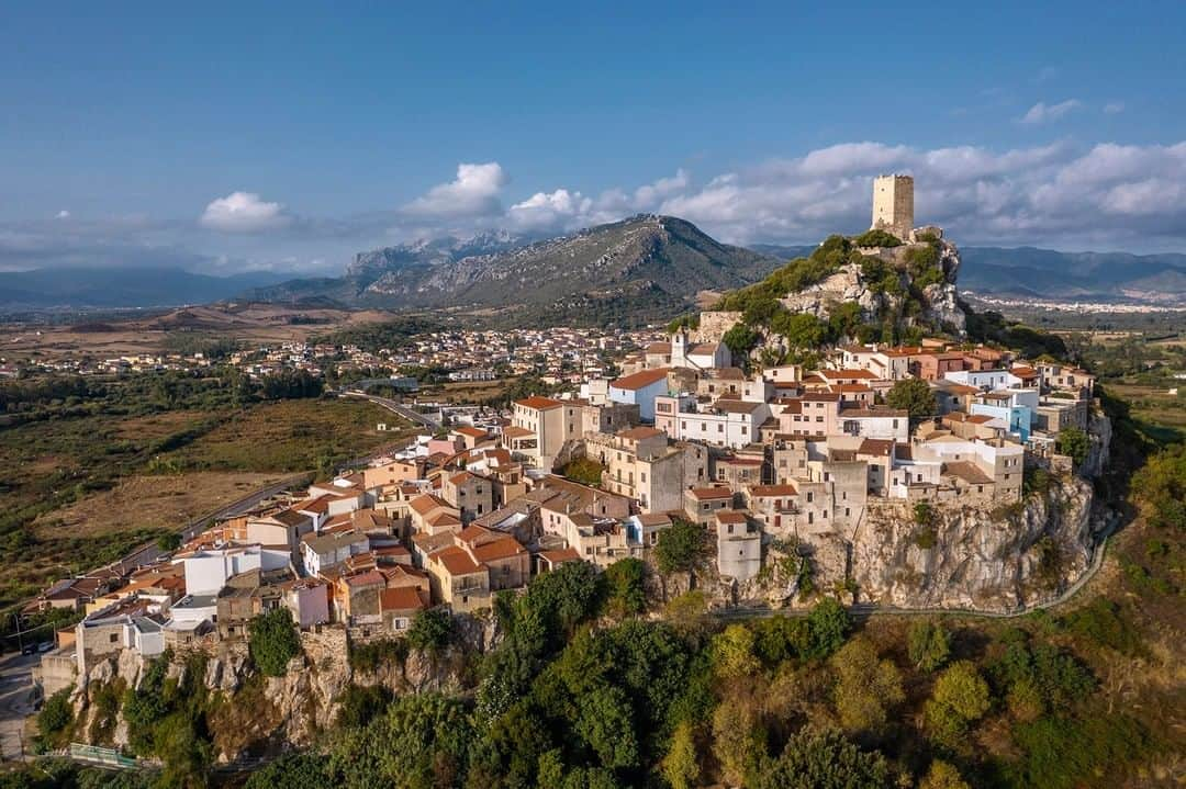 National Geographic Travelさんのインスタグラム写真 - (National Geographic TravelInstagram)「Photo by @andrea_frazzetta | The village of Posada in Sardinia is perched on a small promontory near the Mediterranean Sea. This summer I was on the island working on a story dedicated to longevity for National Geographic magazine. Sardinia is a region famous for being a Blue Zone, one of the six areas in the world with the highest percentage of centenarians in good health. The remoteness of the villages in this region is one of the keys to longevity—the rough roads have forced inhabitants to maintain an excellent condition.  Follow @andrea_frazzetta to know more about my travels. #italy #sardinia #natgeo」2月8日 6時05分 - natgeotravel